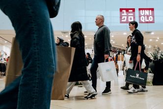 Gigant modowy podniesie wynagrodzenia pracownikom nawet o 40 proc.