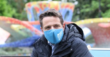 Warszawa. Dochody władz stolicy w pandemii. Kto zyskał, kto stracił?