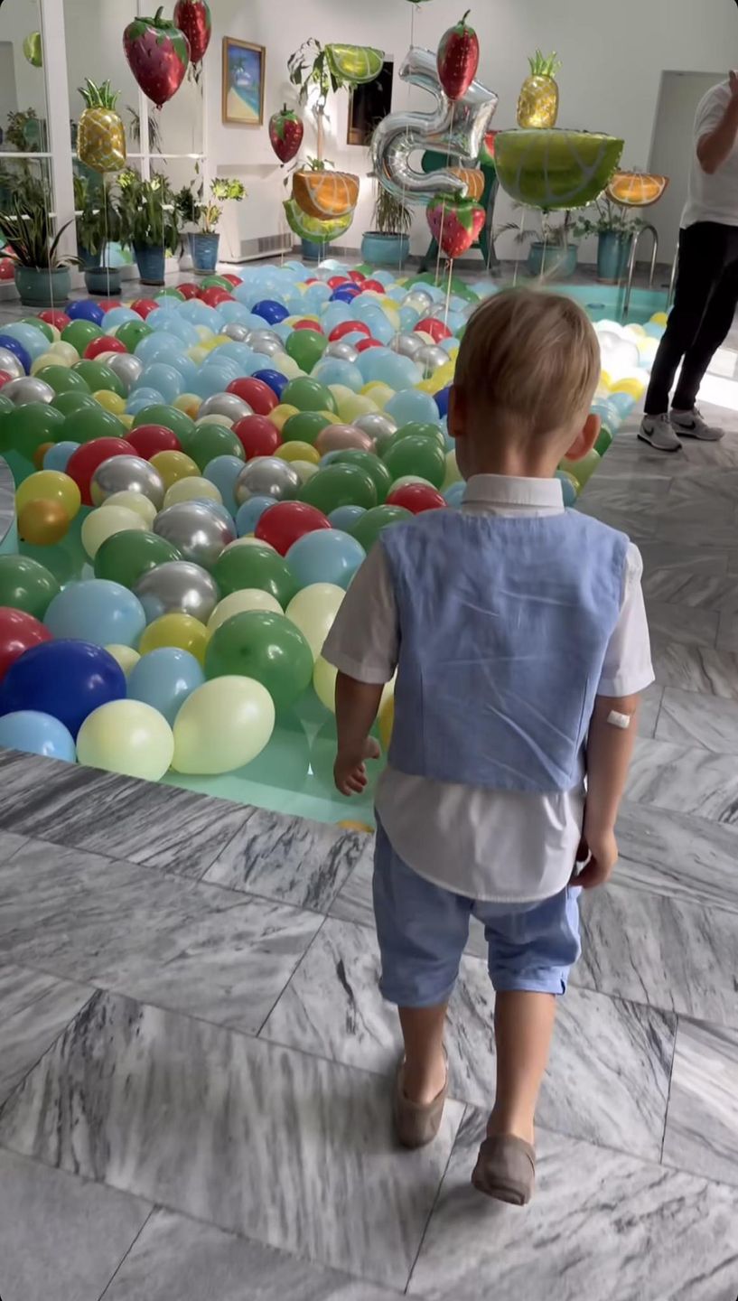 Wystawna impreza syna Mamy Ginekolog