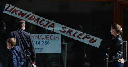Koronawirus. Dodatek solidarnościowy proponowany przez Andrzeja Dudę zwiększy bezrobocie - ostrzegają eksperci