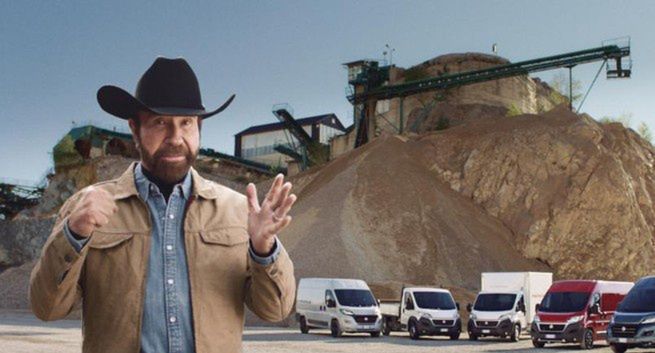 Chuck Norris pojawi się w nowej globalnej kampanii Fiata