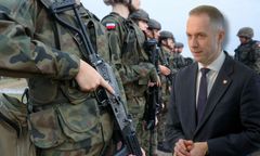Obowiązkowy pobór w Polsce? Wiceszef MON zostawia uchyloną furtkę