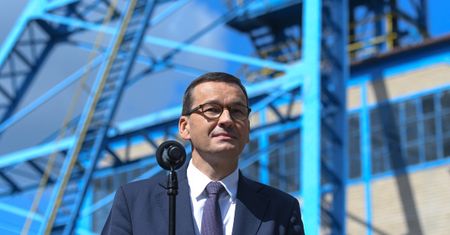 Mateusz Morawiecki obchodzi 53. urodziny. Nie zgadniesz, ile lat mają pozostali politycy