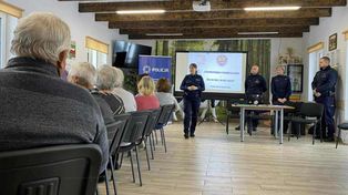Turośl: Debata społeczna o bezpieczeństwie z udziałem policji