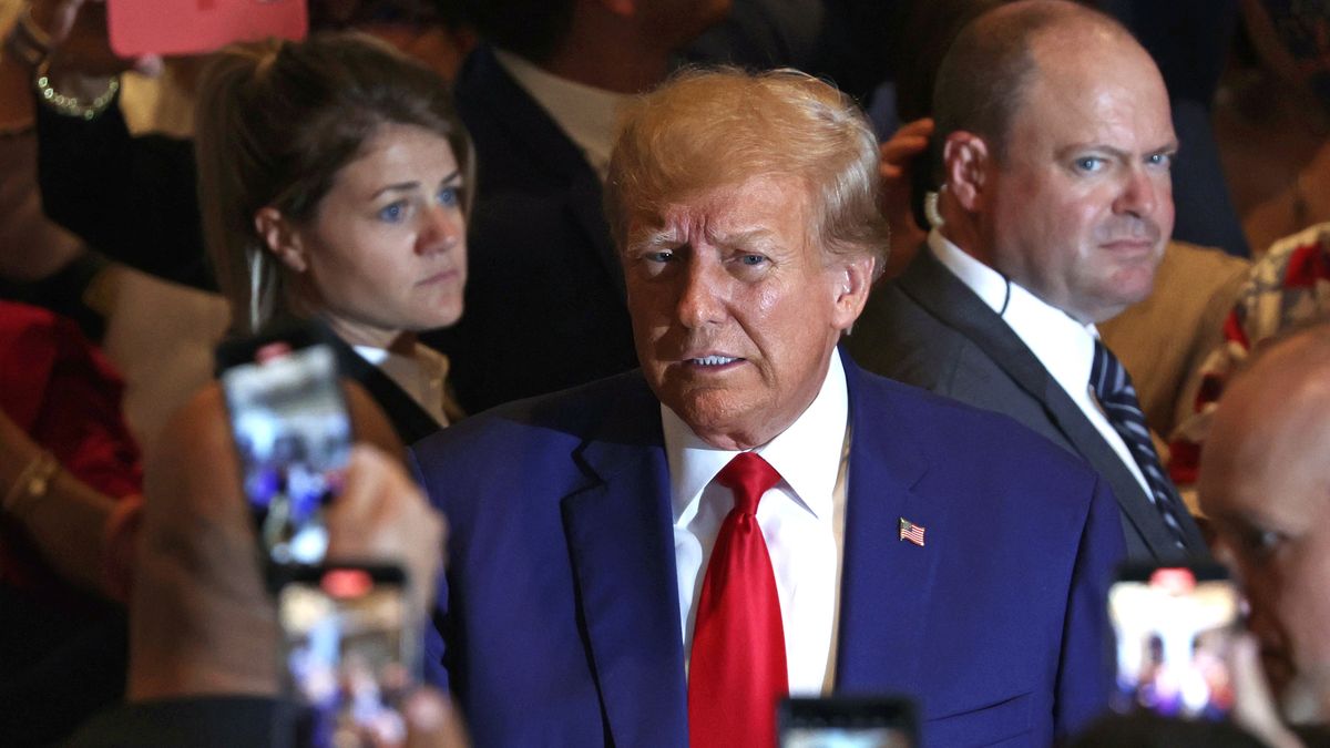 WEST PALM BEACH, FLORIDA - APRIL 04: Former U.S. President Donald Trump arrives at an event at the Mar-a-Lago Club April 4, 2023 in West Palm Beach, Florida. Trump pleaded not guilty in a Manhattan courtroom today to 34 counts related to money paid to adult film star Stormy Daniels in 2016, the first criminal charges for any former U.S. president. (Photo by Alex Wong/Getty Images)