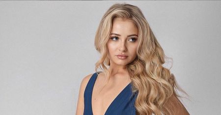 "Love Island": Monika Kozakiewicz pokazała zdjęcie z dzieciństwa. Fryzura godna pozazdroszczenia