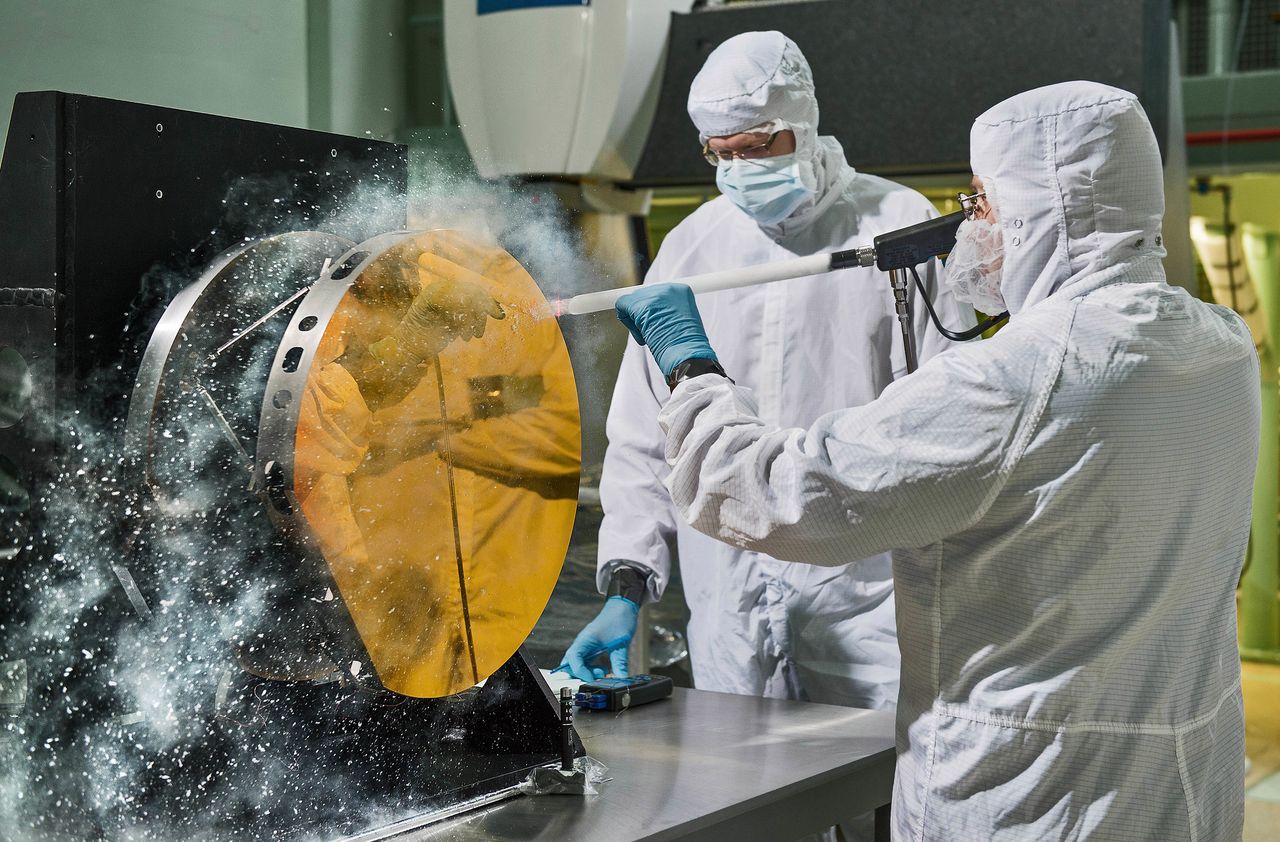 Konstrukcja JWST.