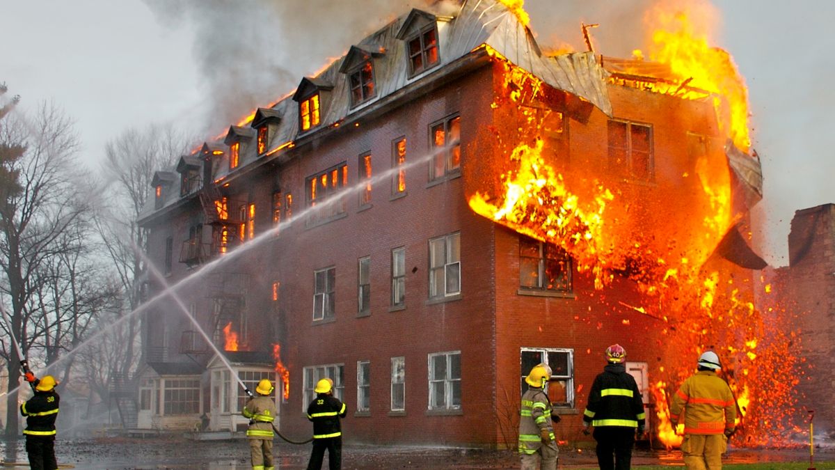 iPhone 4s spowodował pożar domu? Coś mi tu nie gra... 1