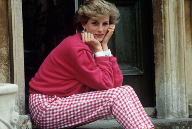 Diana Spencer była daleko spokrewniona z mężem Karolem. Ich przodkiem był król Henryk VII Tudor