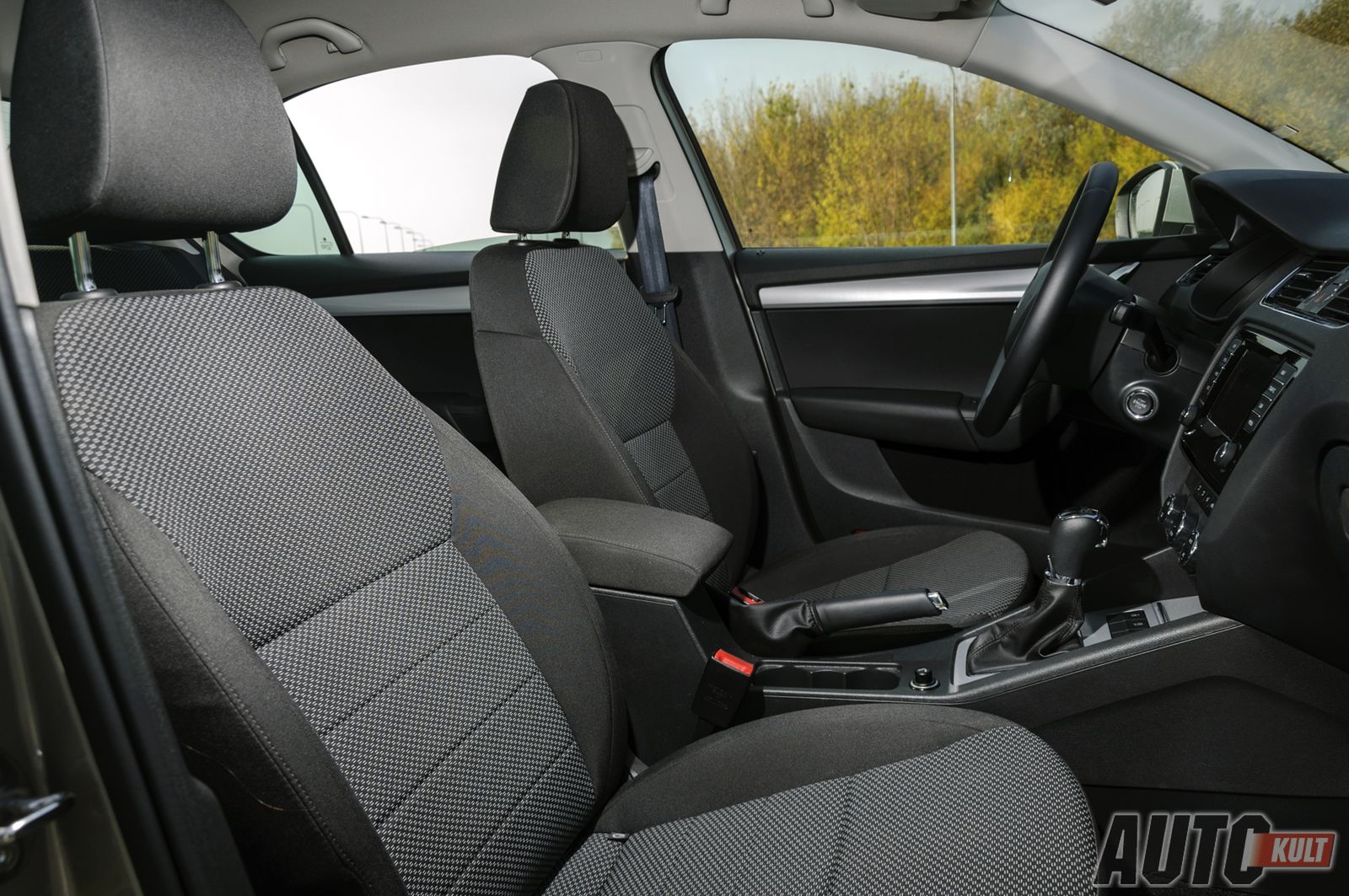 Škoda Octavia 1,2 TSI DSG Ambition - galeria zdjęć 19