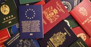 Ponure zdjęcie paszportowe. Oto, dlaczego nie można się uśmiechać