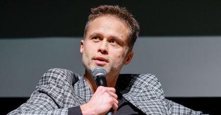 "Wróciłem do pustego domu". Szczerze o rozstaniu z matką swoich dzieci