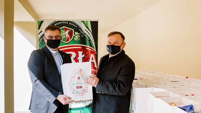 Browar Perła przekazał paczki żywnościowe dla Caritas Lublin
