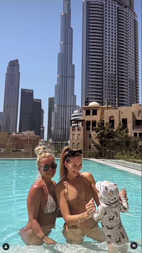 Sandra Kubicka z mamą i synem