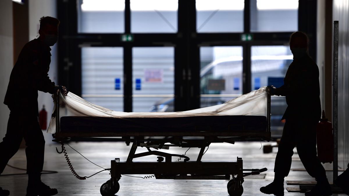 W Polsce odnotowuje się coraz większą liczbę zgonów