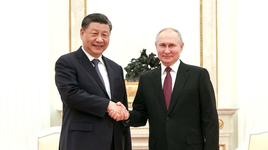 Prezydent Xi Jinping z wizyt? w Moskwie
Russian President Vladimir Putin meets with China's President Xi Jinping at the Kremlin in Moscow on March 20, 2023. (Photo by RUSSIAN PRESIDENTIAL PRESS OFFICE / AFP) / RESTRICTED TO EDITORIAL USE - MANDATORY CREDIT "AFP PHOTO / Russian Presidential Press Office / handout" - NO MARKETING NO ADVERTISING CAMPAIGNS - DISTRIBUTED AS A SERVICE TO CLIENTS
-