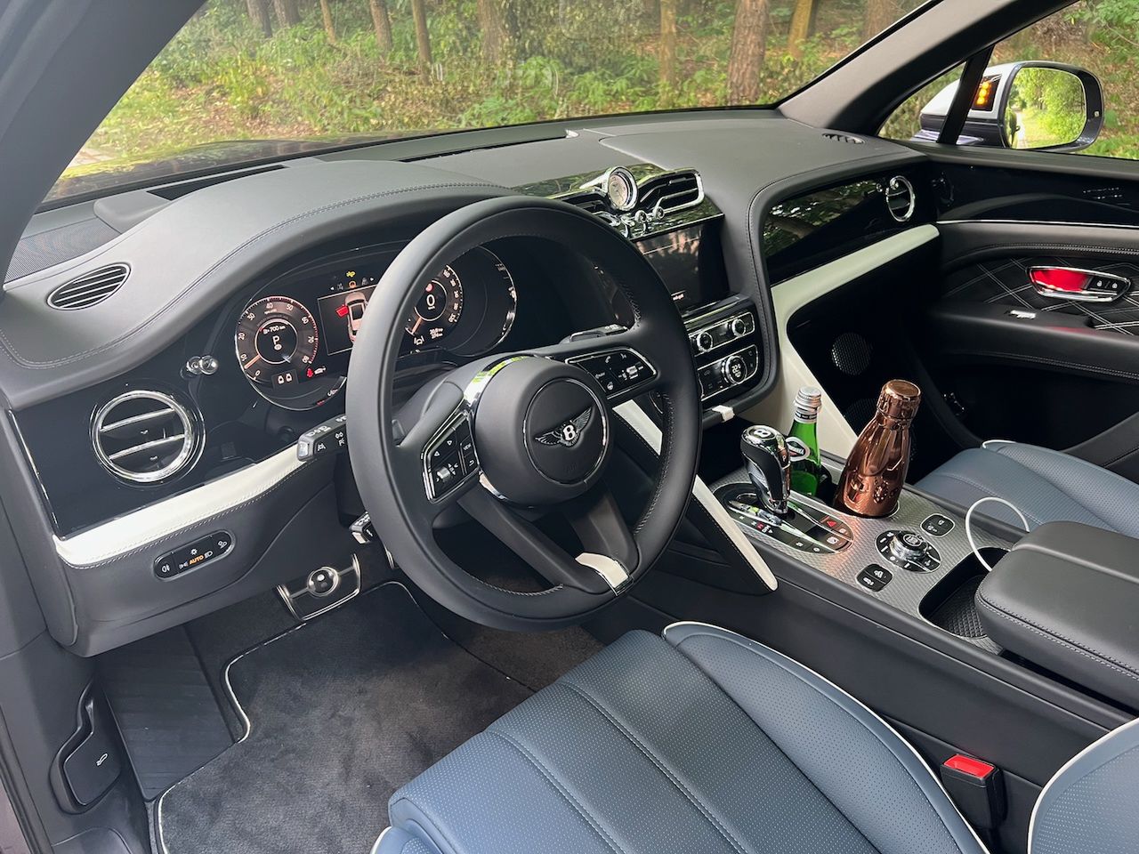 Bentley Bentayga EWB