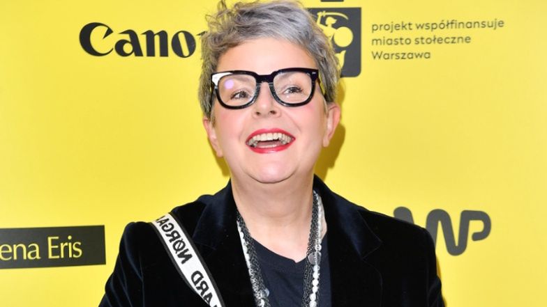 Karolina Korwin Piotrowska odpowiada na zaczepki o "nadmuchiwanie ust BOTOKSEM": "Radzę kupić okulary..."