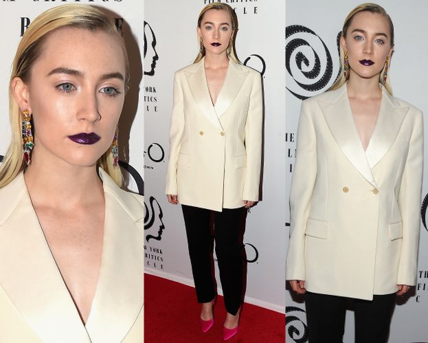 Smutna Saoirse Ronan z fioletowymi ustami