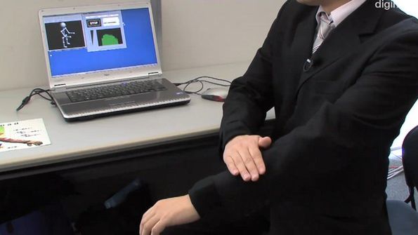 Zmieniaj kanały, klepiąc się po rękach [wideo] 1