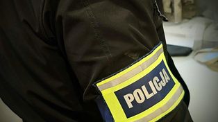 Opole: Wylegitymowali świadka wypadku. Od razu założyli mu kajdanki