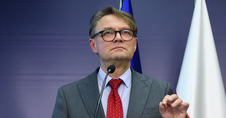 Nawrocki i Sikorski w Nowym Jorku. Kontrowersje wokół podróży