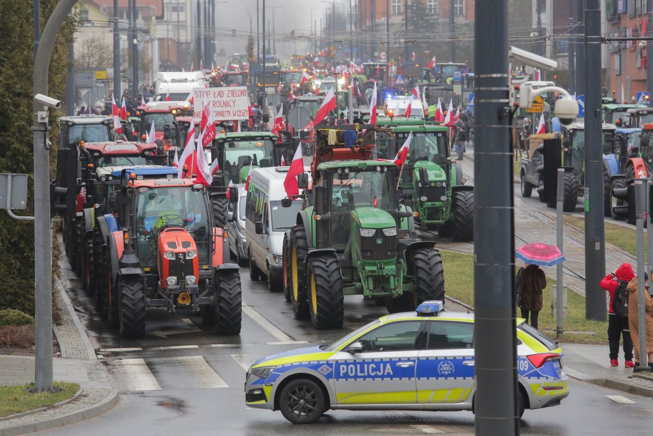 Rolnicy protestują w całym kraju. Na zdjęciu: blokada w Olsztynie