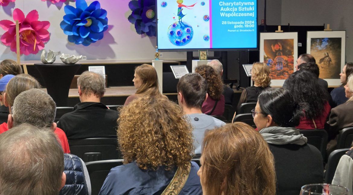 "Stawiamy dzieci na nogi!" – VII Charytatywna Aukcja Sztuki Współczesnej w Poznaniu już 27 listopada