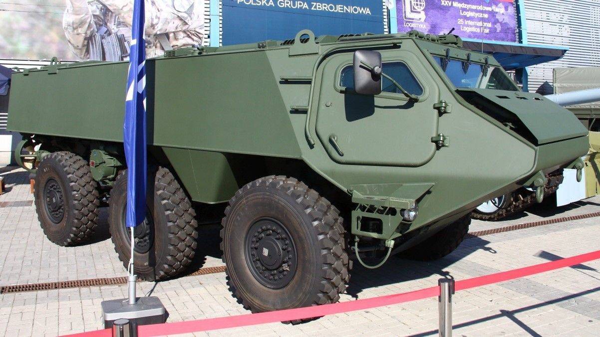 Patrię 6×6 zaprezentowano wespół ze spółką Rosomak S.A. podczas kieleckiego MSPO 2019 