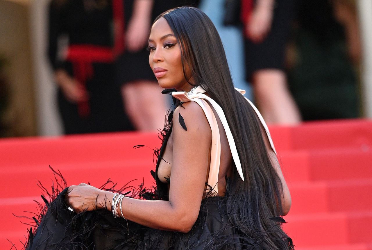 Naomi Campbell pojawiła się w Cannes w odważnej kreacji 