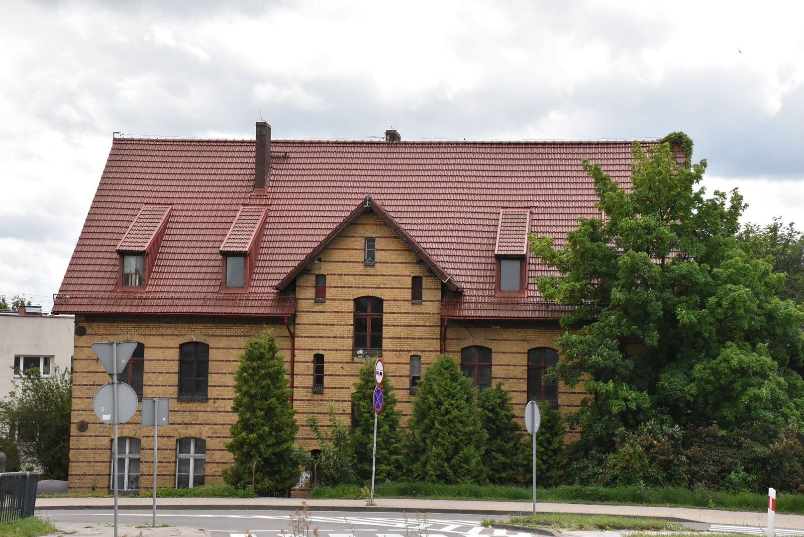 Nieruchomości PKP w Malbork. Największa sala na dworcu została wynajęta