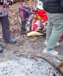 Rodzina koczowała nad Wisłą. Matka wciąż ucieka z dziećmi