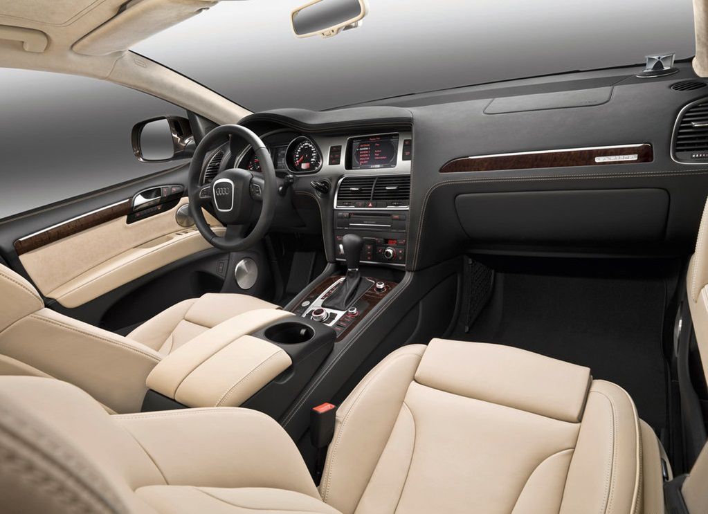 Audi Q7 Wnętrze