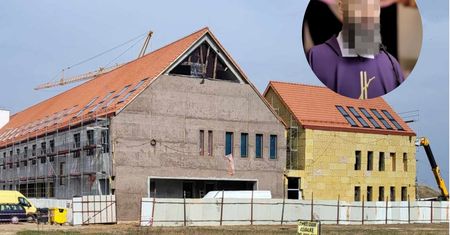 Sąsiedzi o zatrzymanym księdzu: "Były ciemne limuzyny"