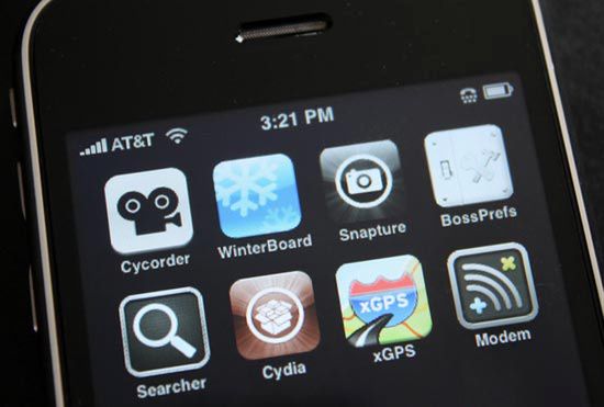 iPhone przed i po Jailbreaku. Czy warto odblokowywać iPhone'a? 5