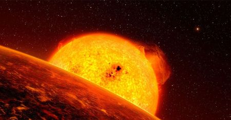 Starzejące się gwiazdy pożerają swoje planety. Zaskakujące dane z TESS