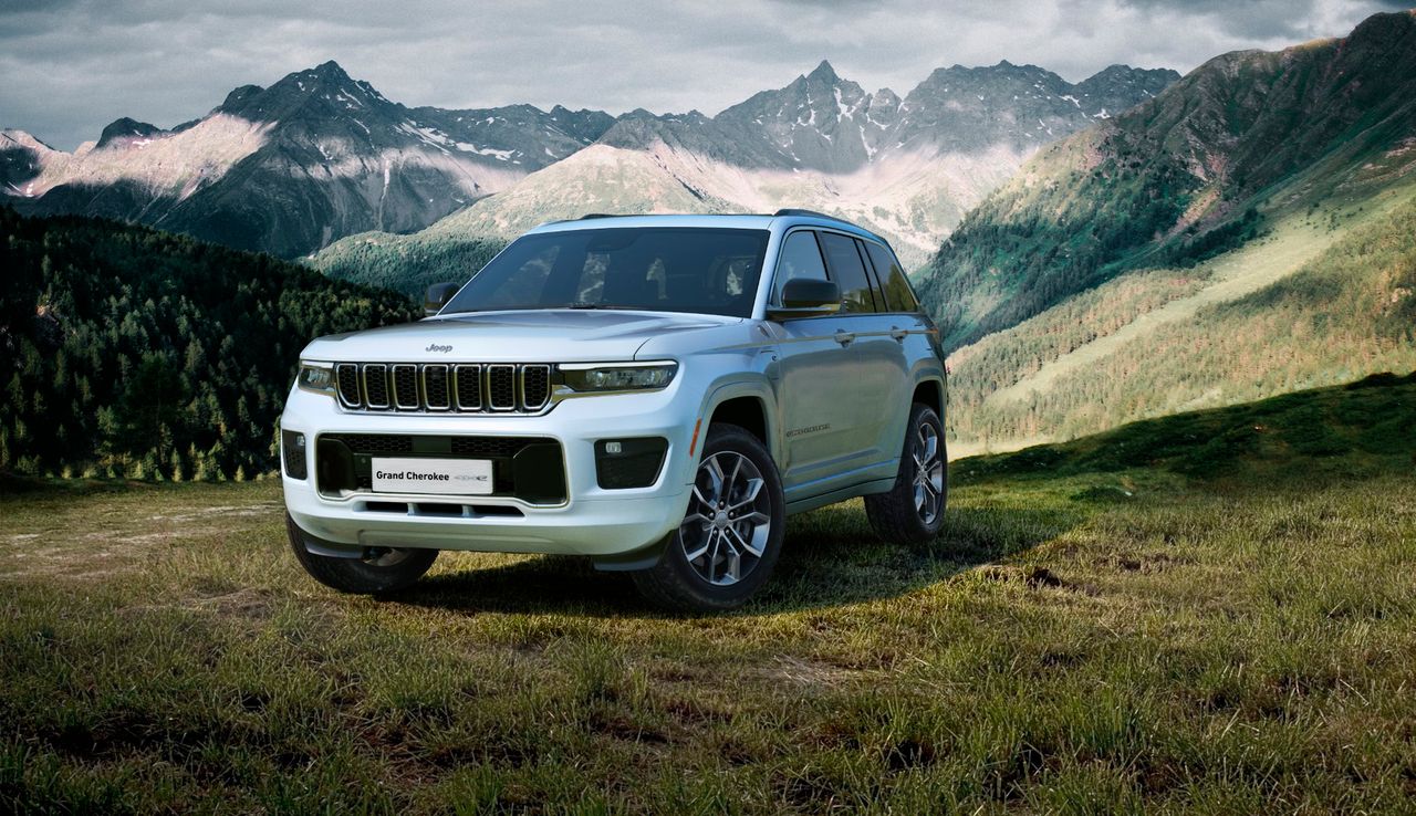 Nowy Jeep Grand Cherokee 4xe wyceniony w Polsce. Chętni mogą już składać zamówienia