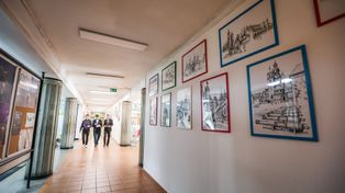 Nowe ogłoszenie co dwie minuty. Kadrowy kryzys w szkołach nie mija