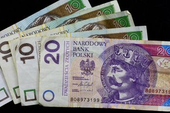 Co stanie się z pieniędzmi w bankach w czasie wojny? Eksperci tłumaczą