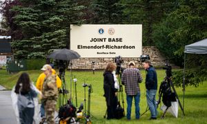 Rosyjscy dziennikarze na Alasce. W samolocie jedli kotlety po kijowsku