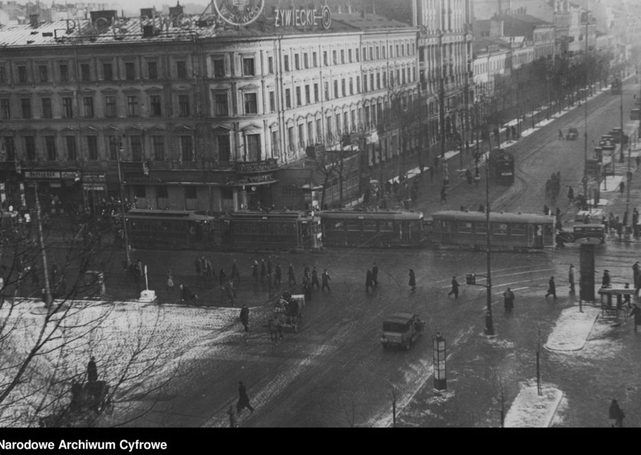 Warszawa. Aleje Jerozolimskie po przebudowie mają wyglądać jak przed II wojna światową. Przestrzeń służyć będzie pieszym, powstaną ogródki i cztery szpalery drzew