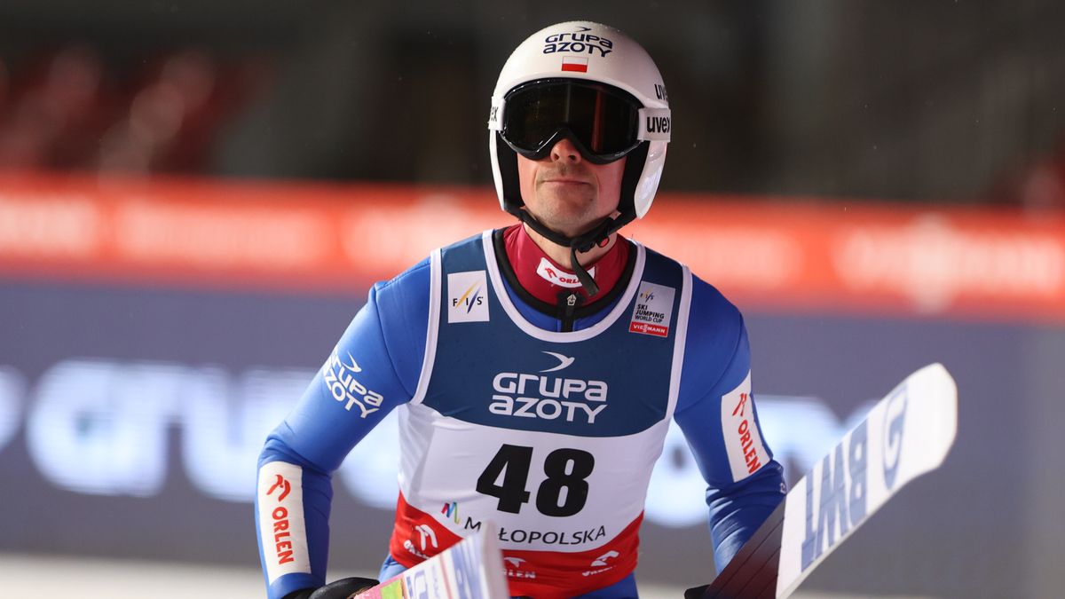 Zakopane, 13.01.2023. Polak Piotr Żyła podczas serii kwalifikacyjnej przed zawodami Pucharu Świata w skokach narciarskich w Zakopanem, 13 bm. (js) PAP/Grzegorz Momot