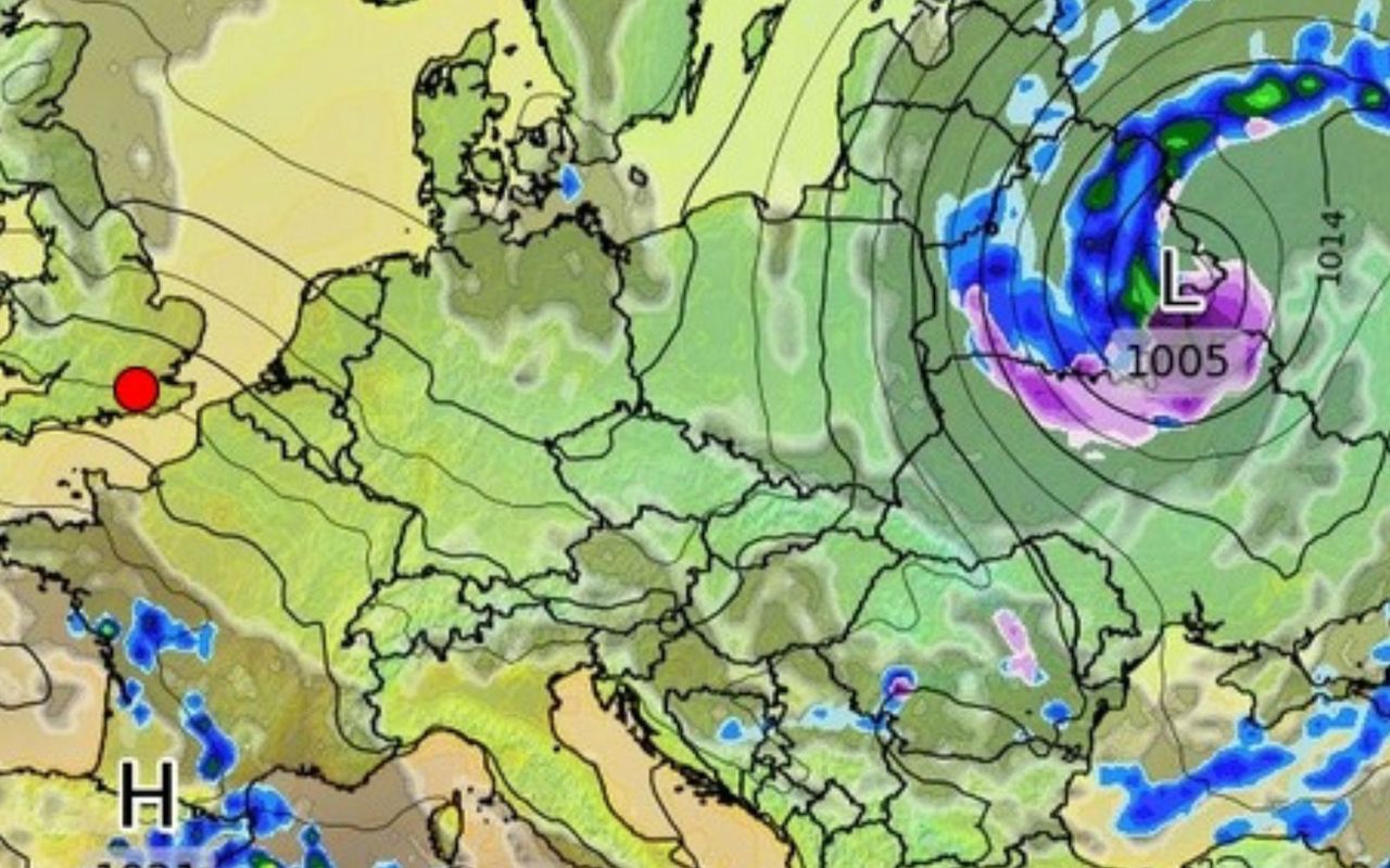 Pogoda na październik. Złe wieści. "Musimy się na to przygotować"
