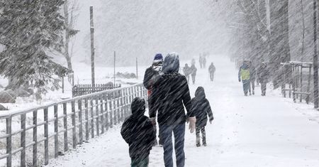 Pogoda jak zimą. Śnieg nie tylko na południu