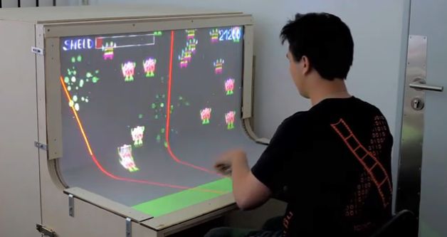 Zobacz biurko z Multi-touch [wideo] 1
