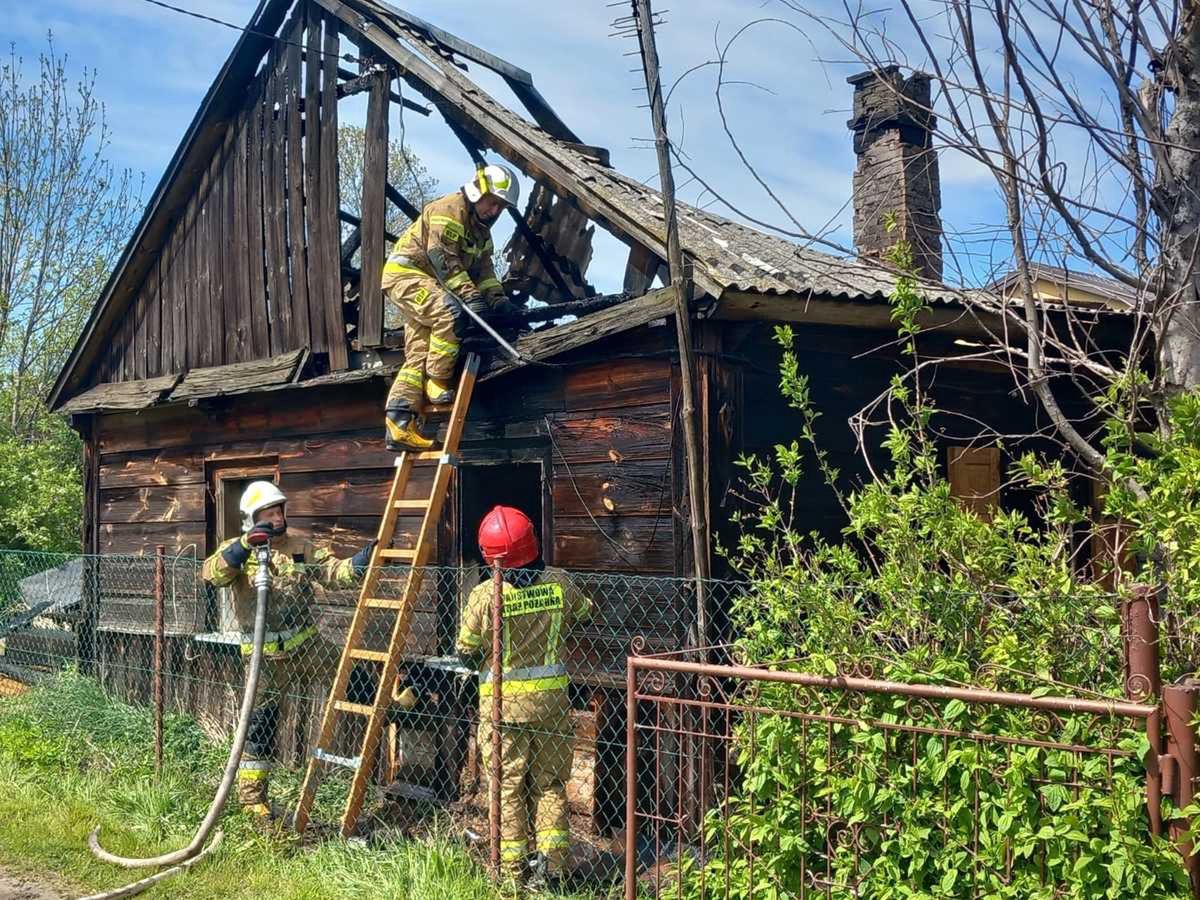 Pożar domu pod Radzyniem Podlaskim na Lubelszczyźnie
