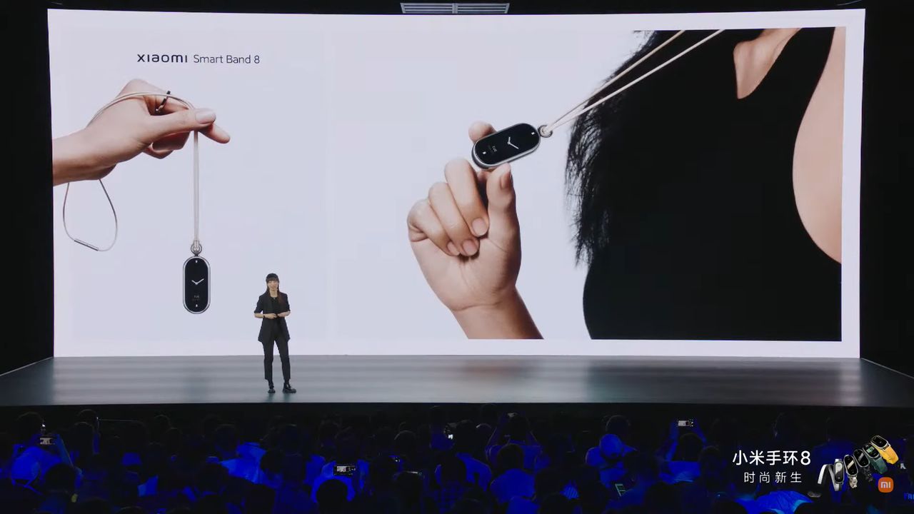 Xiaomi Smart Band 8 jako wisiorek
