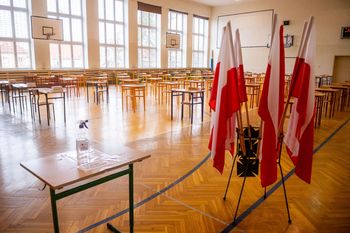 Startują próbne egzaminy. Ósmoklasiści i maturzyści sprawdzą formę