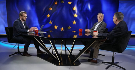 Dlaczego Polska nie przyjęła euro? Ekonomista: To jest chowane przed ludźmi