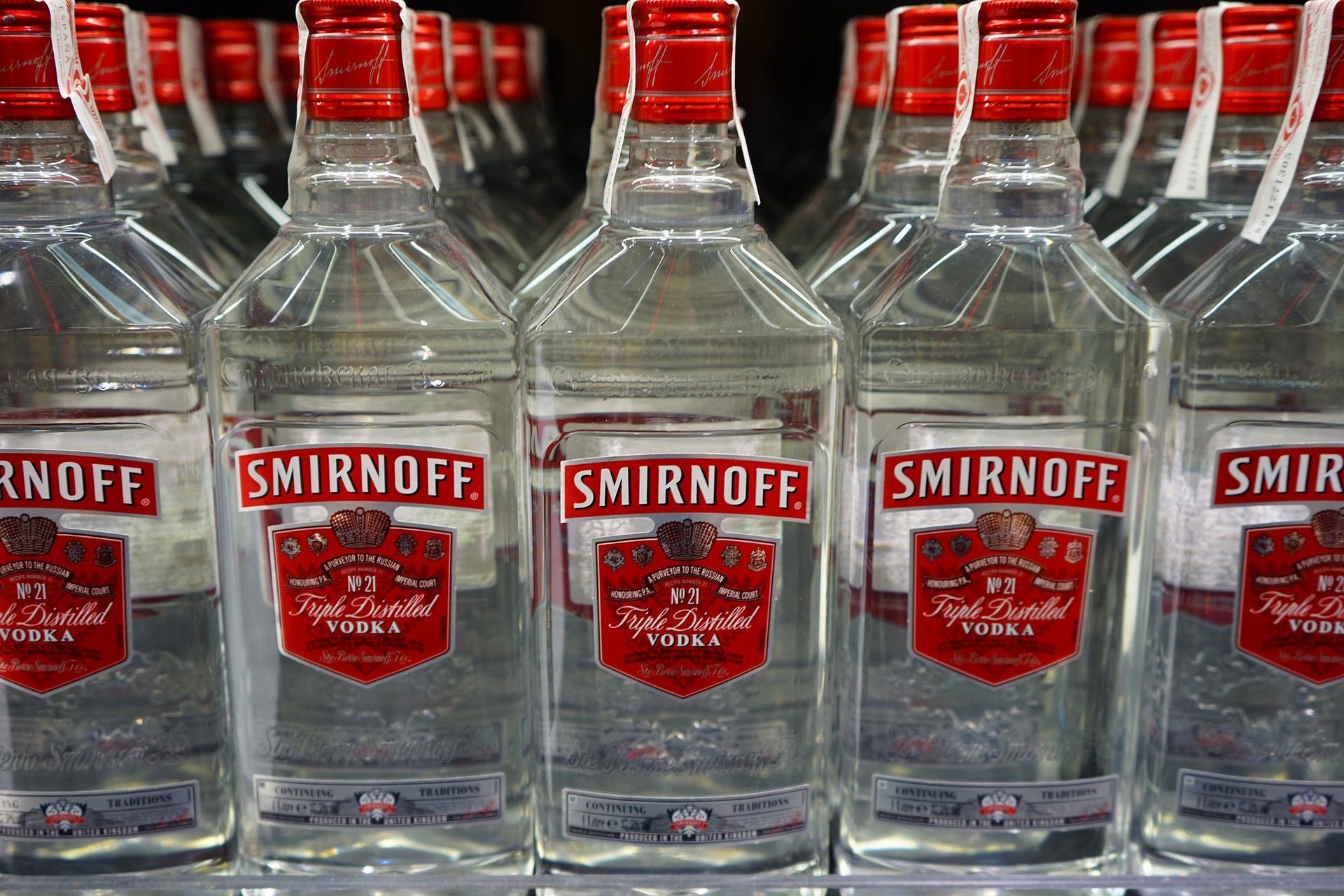 Rosja podnosi minimalną cenę na wódkę i inne mocne alkohole